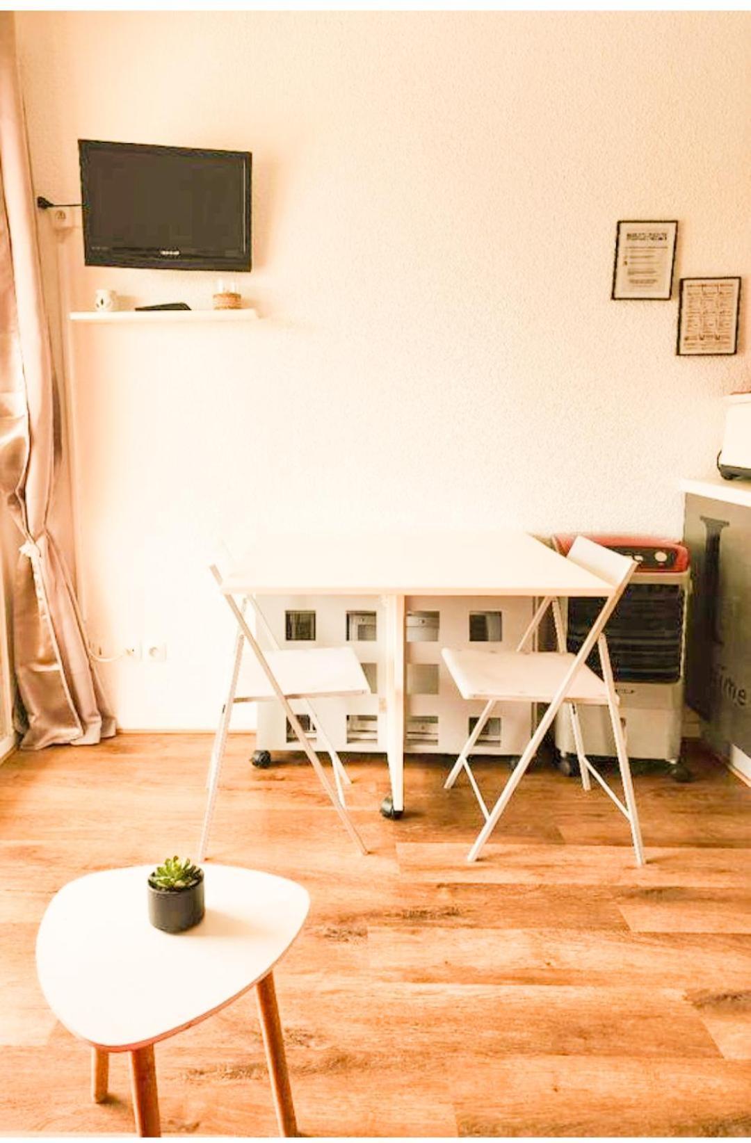 Appartement Cosy Le Phoebus กาเนต์-อ็อง-รูสซียง ภายนอก รูปภาพ